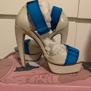 Brand New Jeffrey Campbell Smoosh Heels